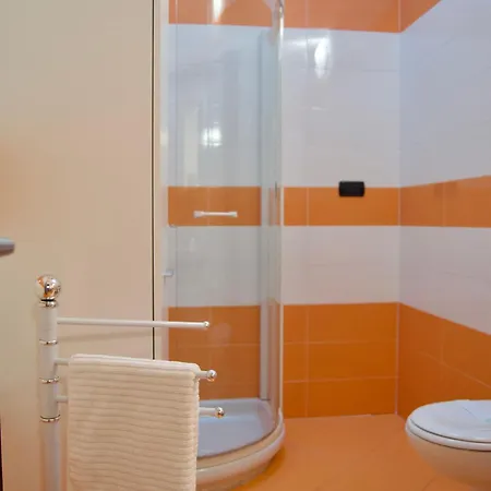 Casa Viola, Deliziosa Mansarda In Centro Storico Апартаменты *