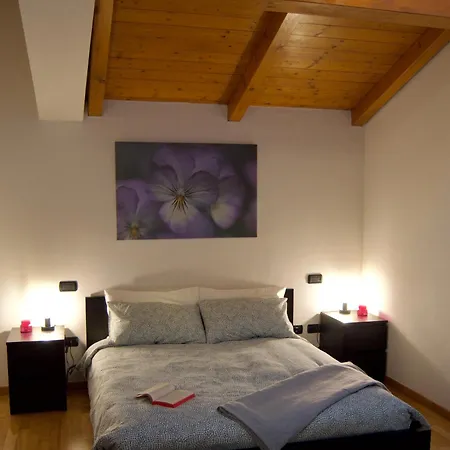Casa Viola, Deliziosa Mansarda In Centro Storico Apartament