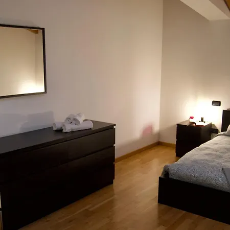 Casa Viola, Deliziosa Mansarda In Centro Storico Апартаменты