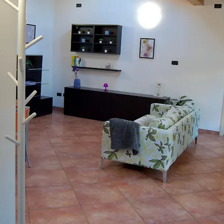 Casa Viola, Deliziosa Mansarda In Centro Storico * モデナ