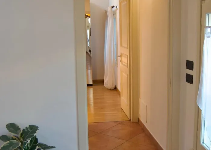 Casa Viola, Deliziosa Mansarda In Centro Storico * モデナ